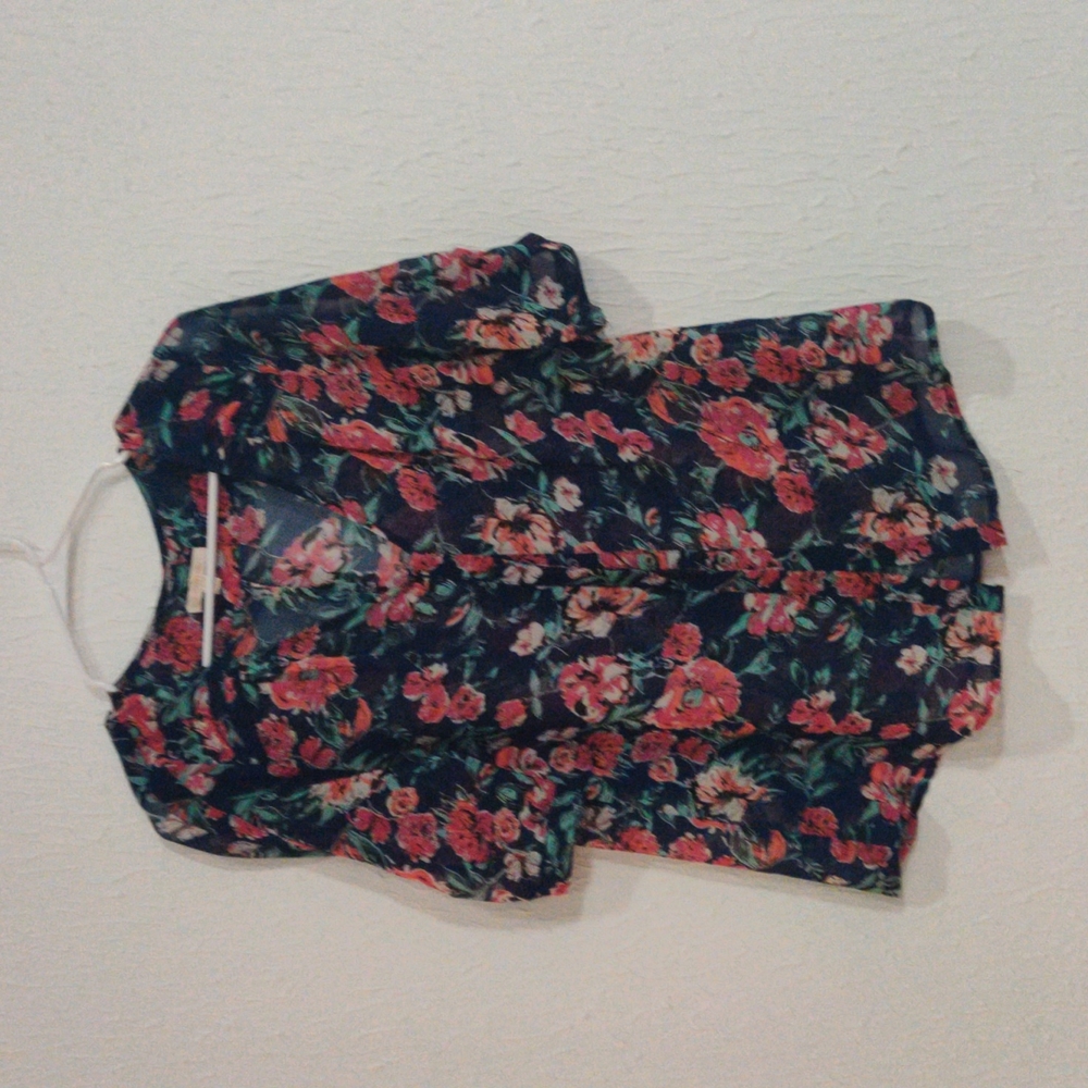 floral blouse
